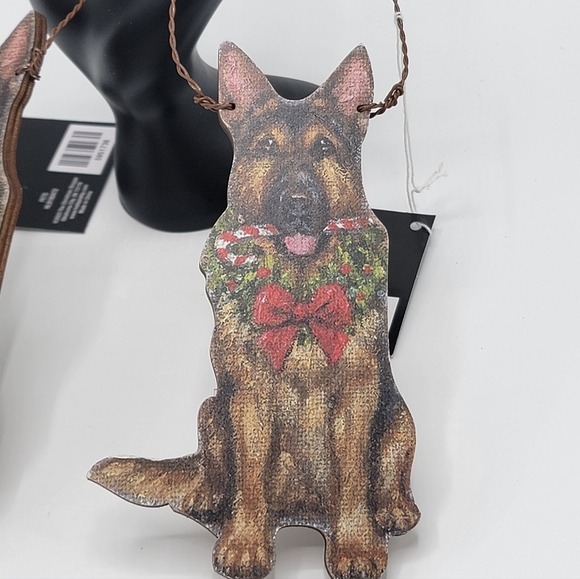 New Set of 2 Wood German Shepherd Dog Ornaments - Picture 4 of 6